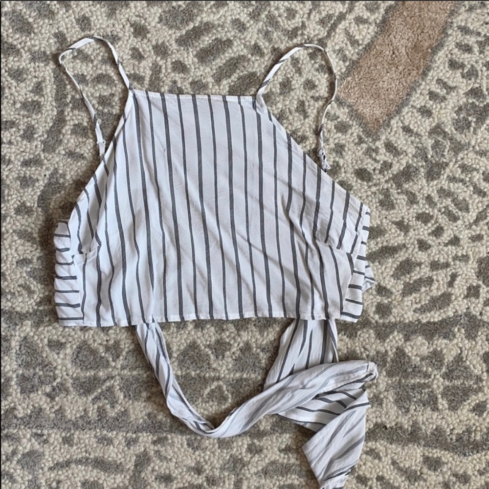 crop top